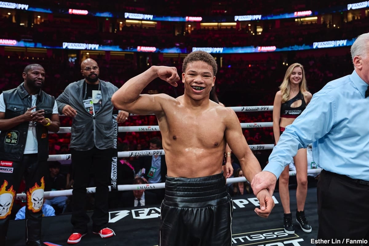 Mayweather Wants His Prodigy Curmel Moton To Fight Lamont Roach Next; But Roach Says He Has “Bigger Fish To Fry”
