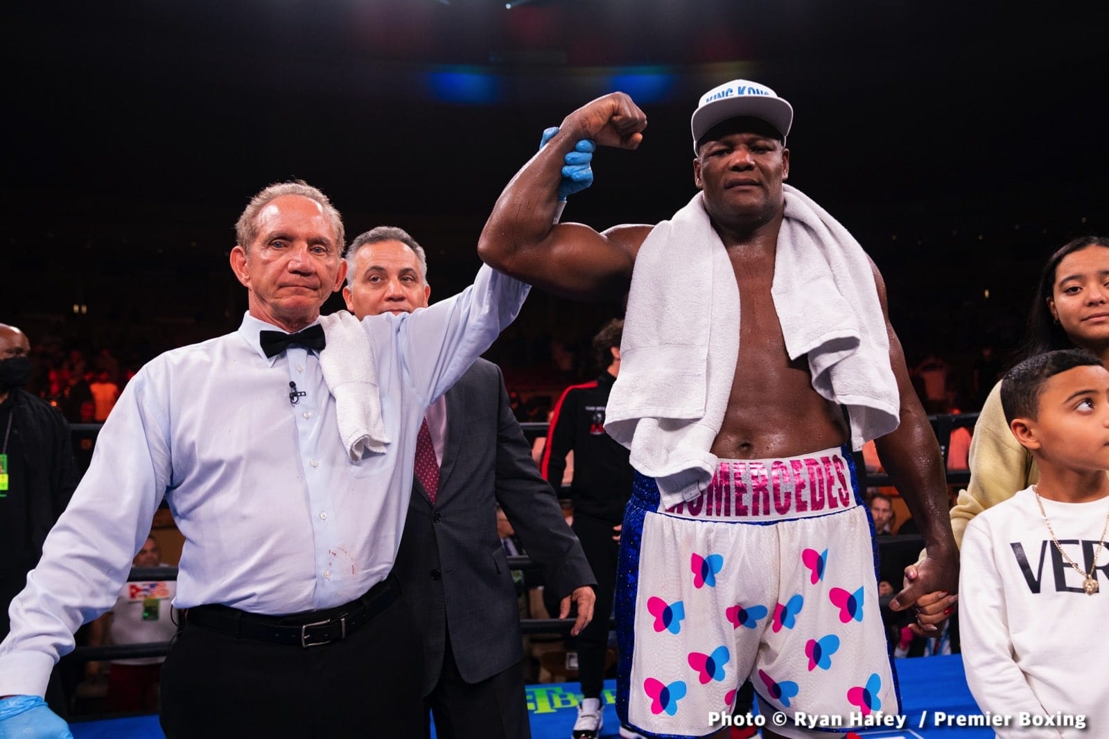 Ageing Heavyweight Luis Ortiz Returns With A Quick KO Win At Age 46 – Boxing Results
