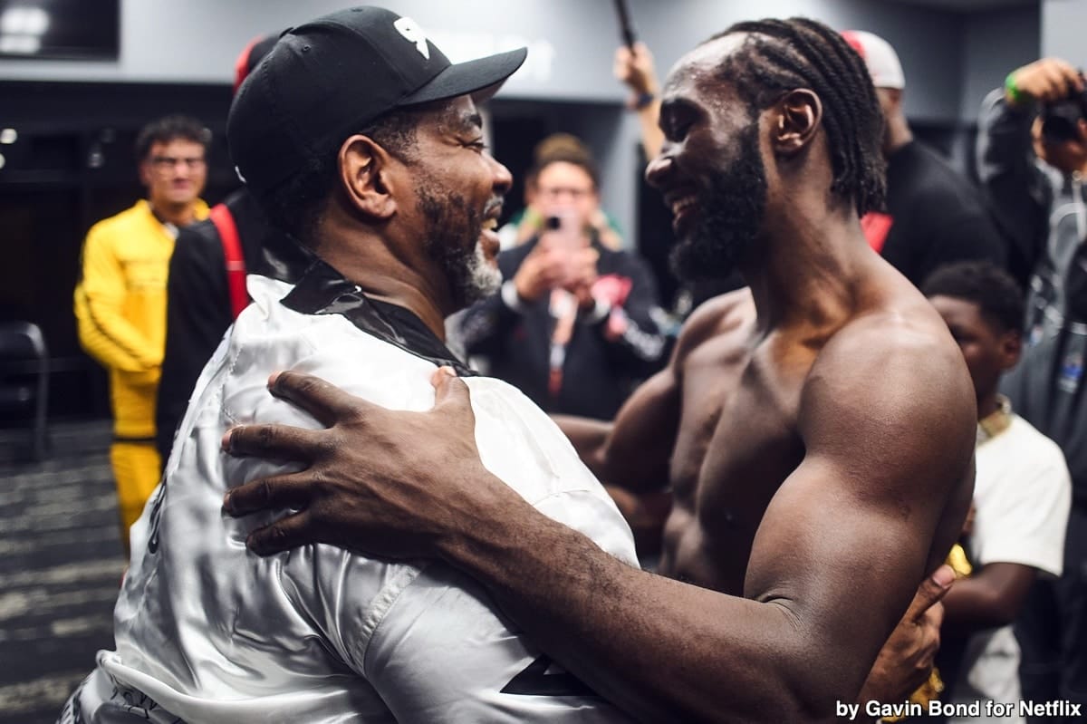 Crawford’s Trainer BoMac Puts an End to Benavidez Fight Rumors