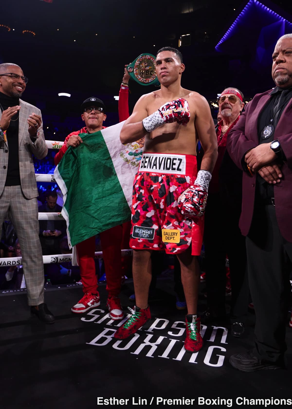 Jose Benavidez Sr. Calls Crawford vs Benavidez a Joke, Says It Would Be an “Embarrassment” for Boxing