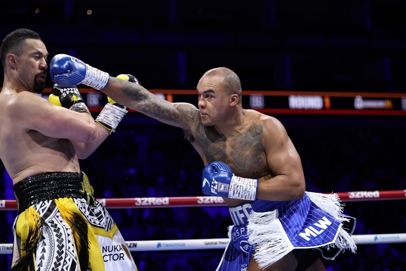 Usyk Vacates WBO Belt to Avoid Risky Wardley Mandatory, Handing the Younger KO Machine His First World Title